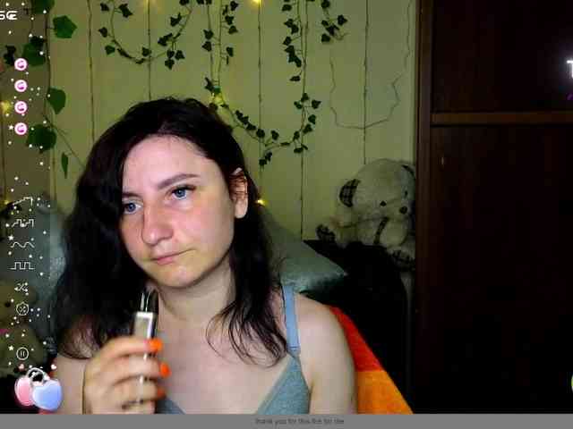 Musekittyjeni112 webcam