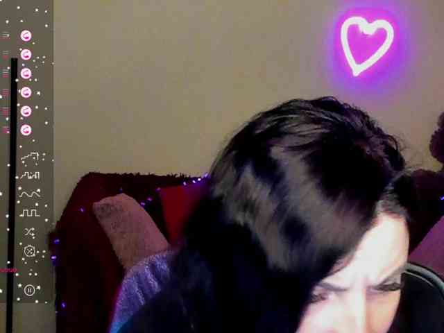 Musekittyjeni112 webcam