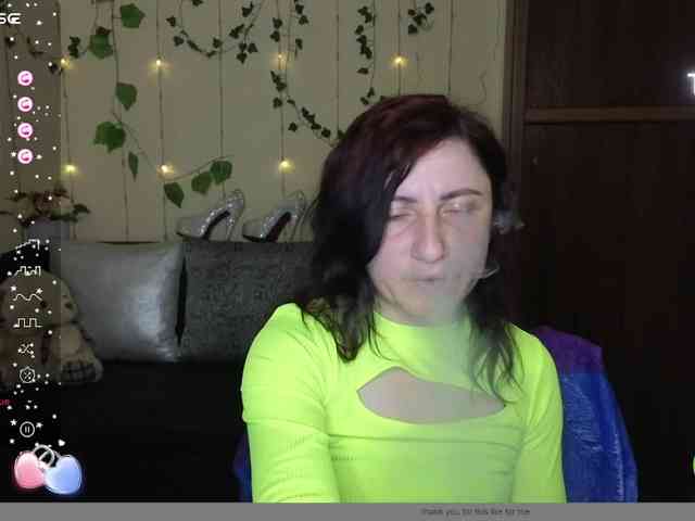 Musekittyjeni112 webcam