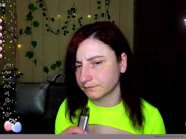 Musekittyjeni112 webcam