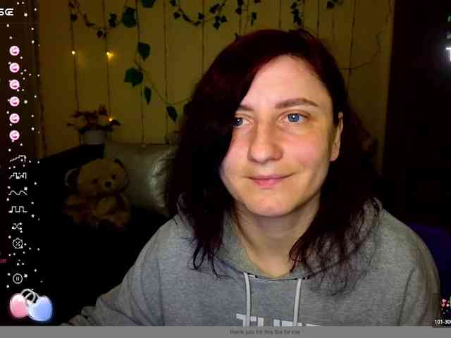 Musekittyjeni112 webcam