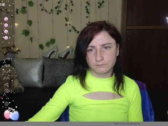 Musekittyjeni112 webcam