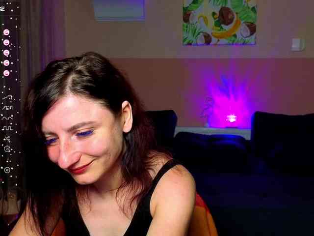 Musekittyjeni112 webcam