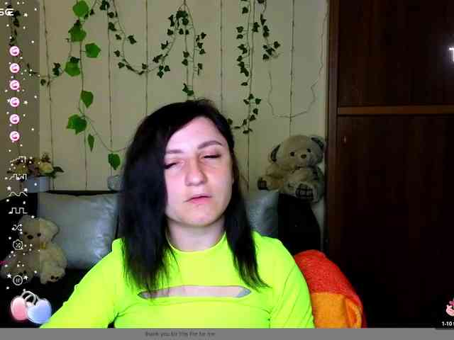Musekittyjeni112 webcam