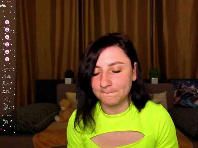 Musekittyjeni112 webcam