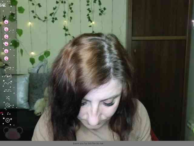 Musekittyjeni112 webcam