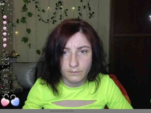 Musekittyjeni112 webcam