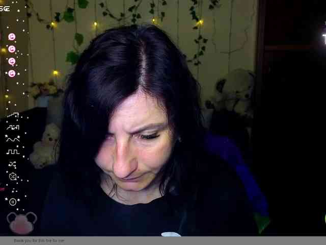 Musekittyjeni112 webcam