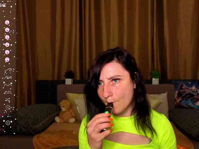 Musekittyjeni112 webcam