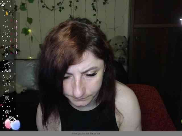 Musekittyjeni112 webcam