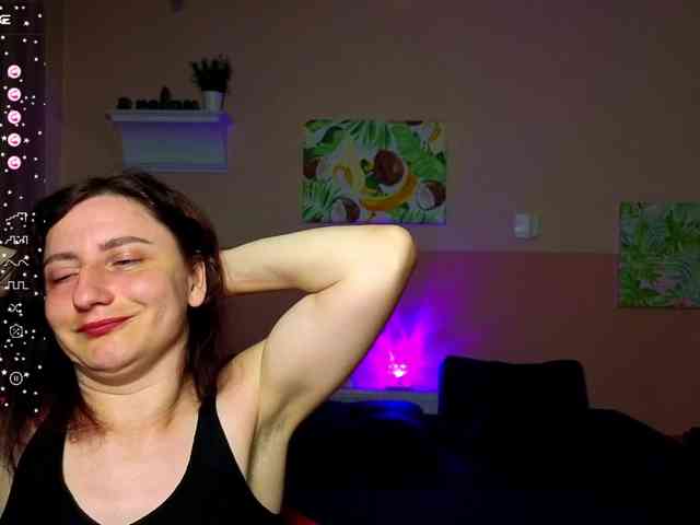 Musekittyjeni112 webcam