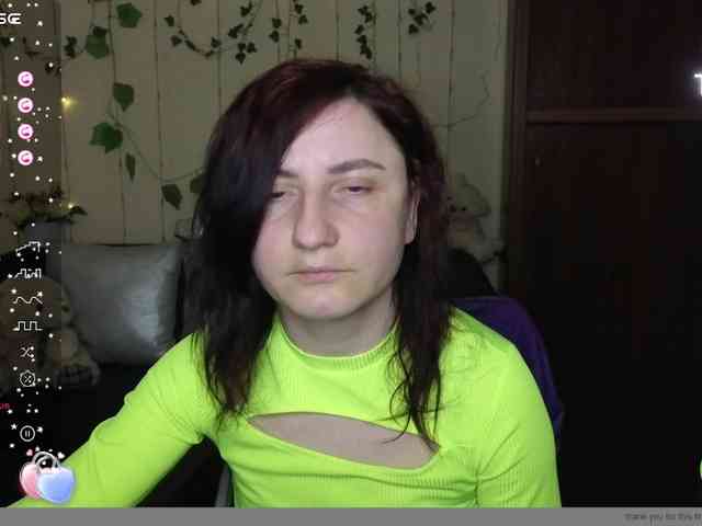 Musekittyjeni112 webcam