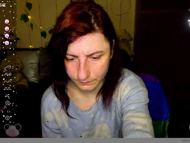 Musekittyjeni112 webcam