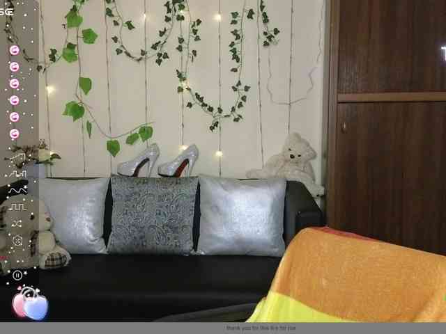 Musekittyjeni112 webcam