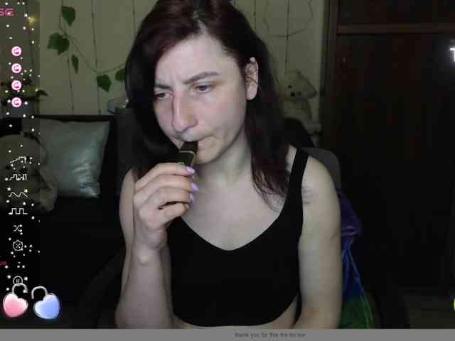 Musekittyjeni112 webcam