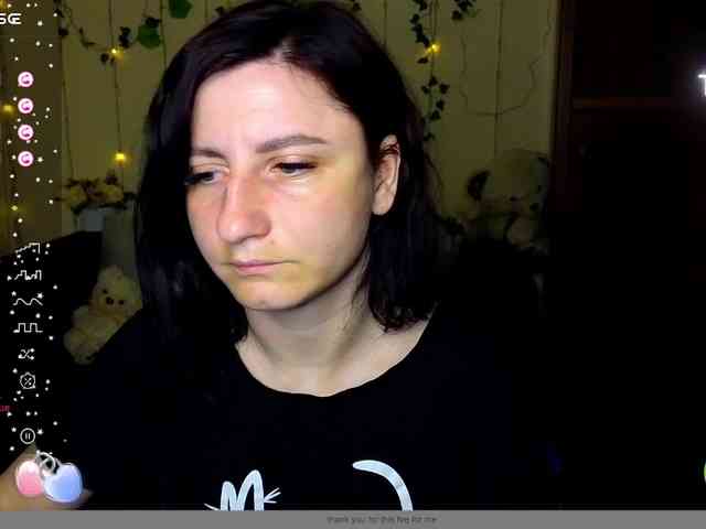 Musekittyjeni112 webcam