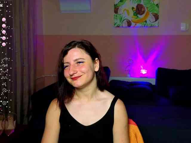Musekittyjeni112 webcam