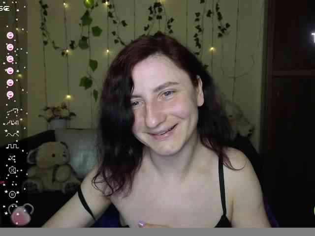 Musekittyjeni112 webcam