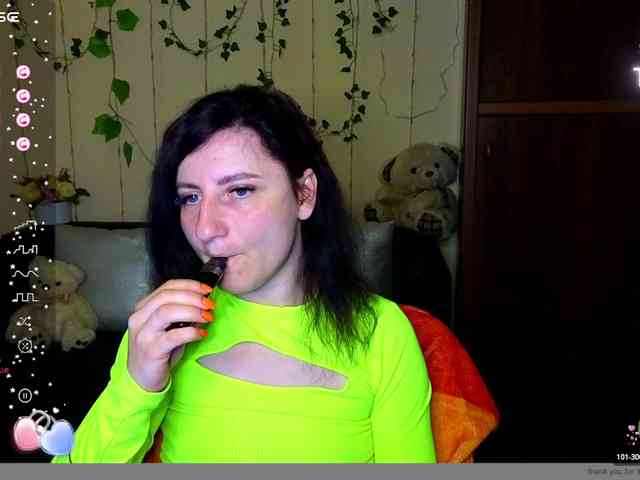 Musekittyjeni112 webcam