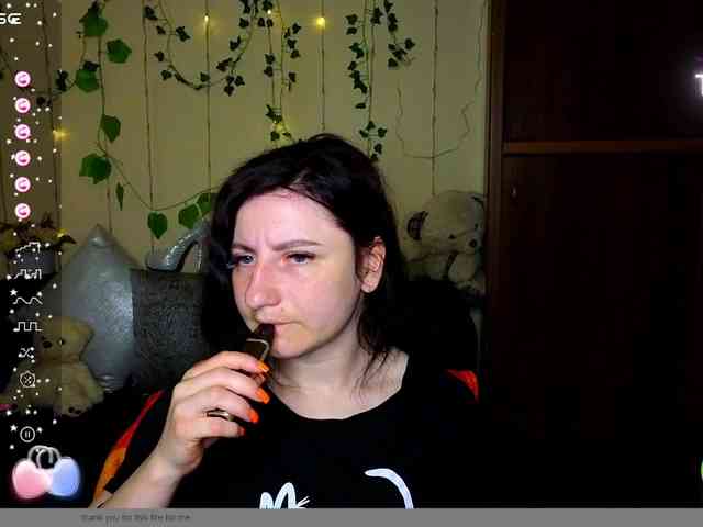 Musekittyjeni112 webcam