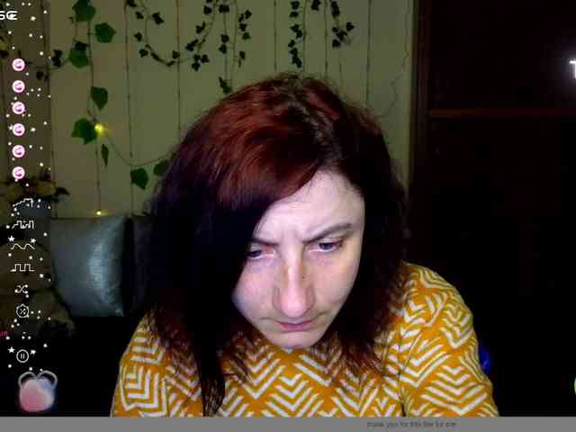 Musekittyjeni112 webcam