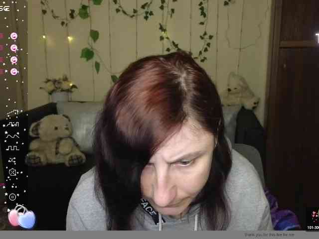 Musekittyjeni112 webcam