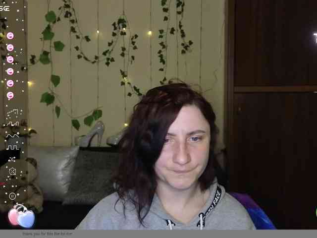 Musekittyjeni112 webcam