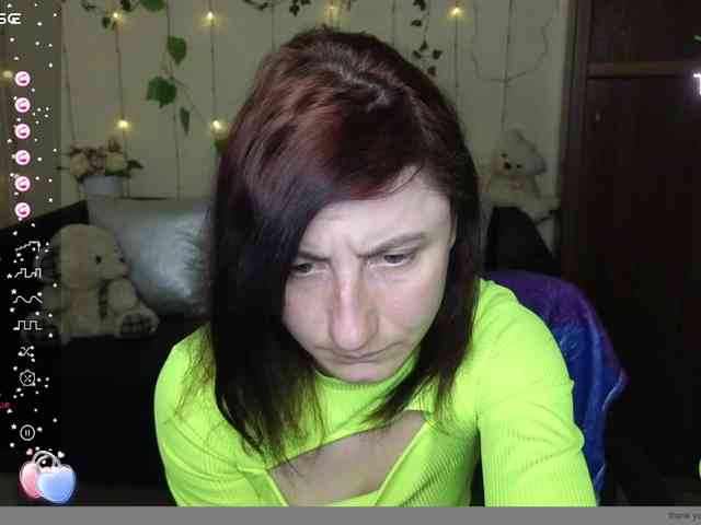 Musekittyjeni112 webcam