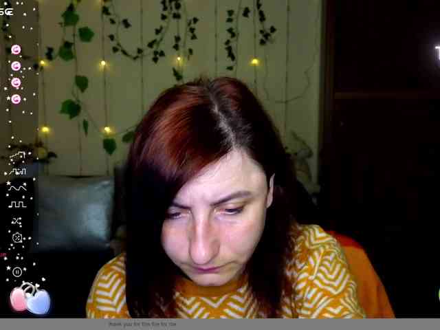 Musekittyjeni112 webcam