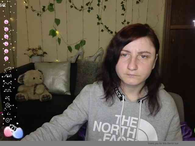 Musekittyjeni112 webcam