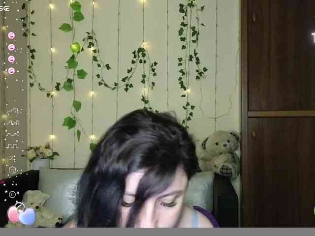 Musekittyjeni112 webcam