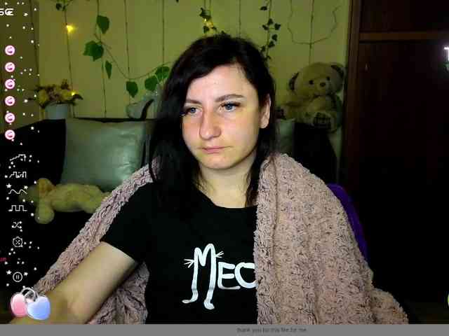 Musekittyjeni112 webcam