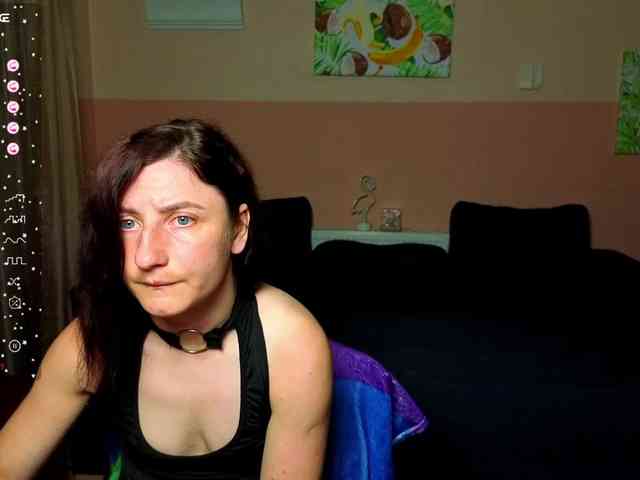 Musekittyjeni112 webcam