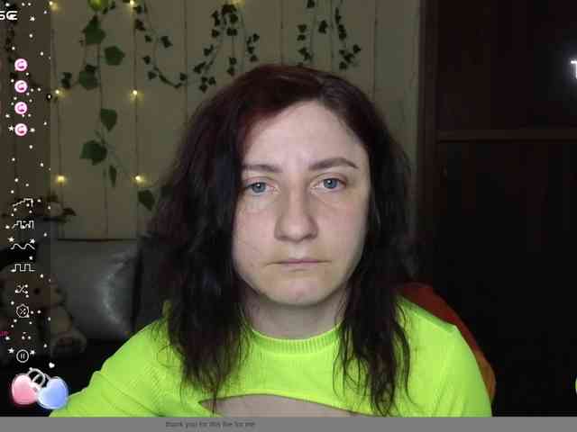 Musekittyjeni112 webcam