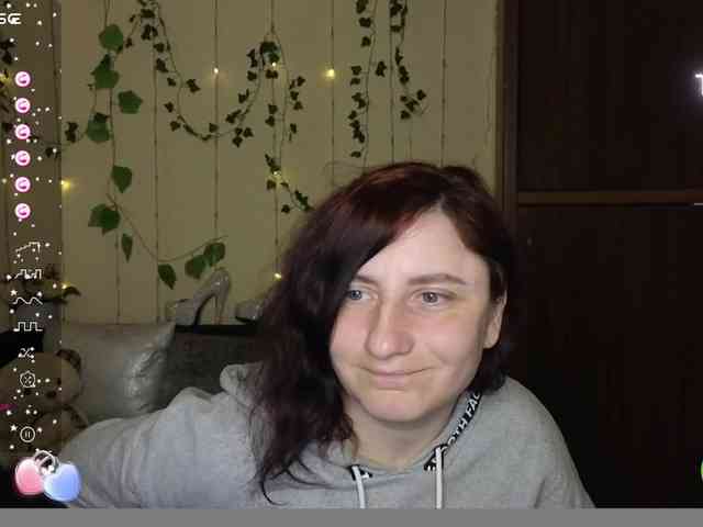 Musekittyjeni112 webcam