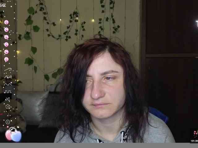 Musekittyjeni112 webcam