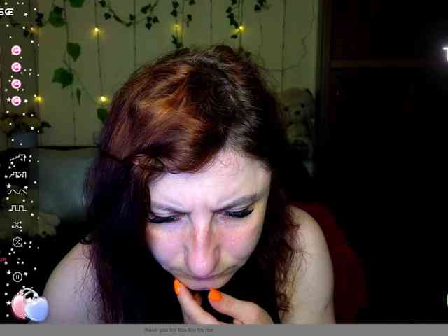 Musekittyjeni112 webcam