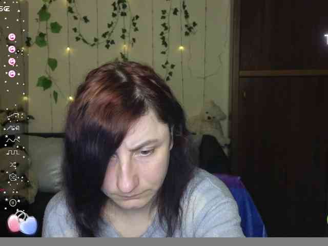 Musekittyjeni112 webcam