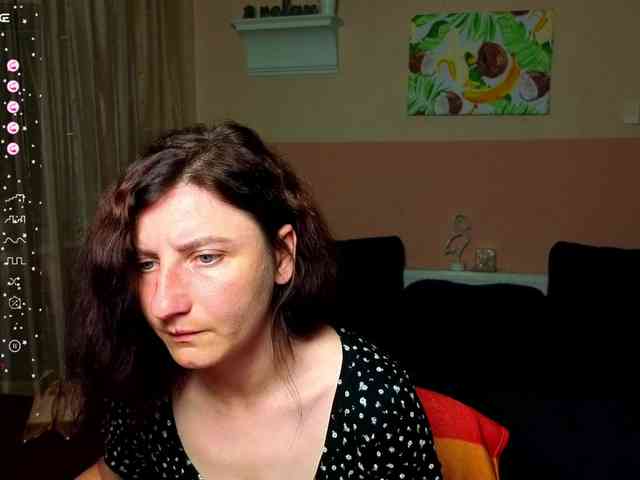 Musekittyjeni112 webcam