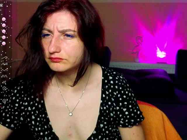 Musekittyjeni112 webcam