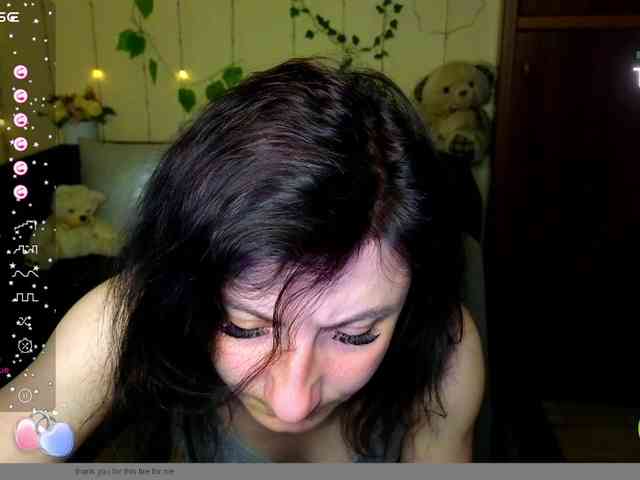 Musekittyjeni112 webcam