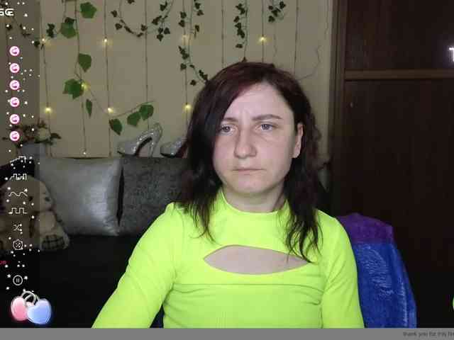 Musekittyjeni112 webcam