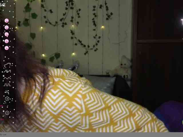Musekittyjeni112 webcam