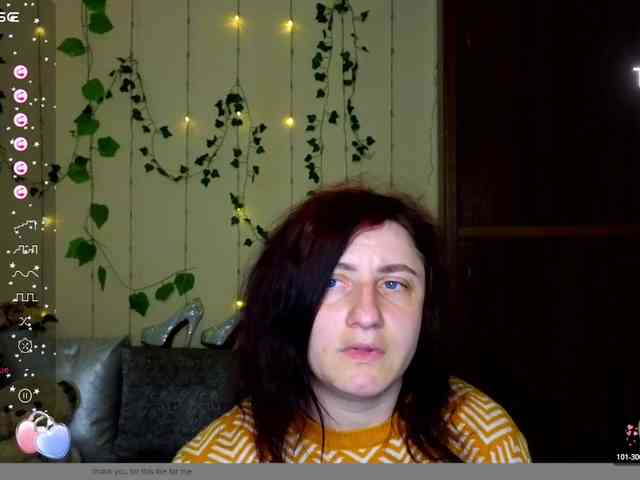 Musekittyjeni112 webcam