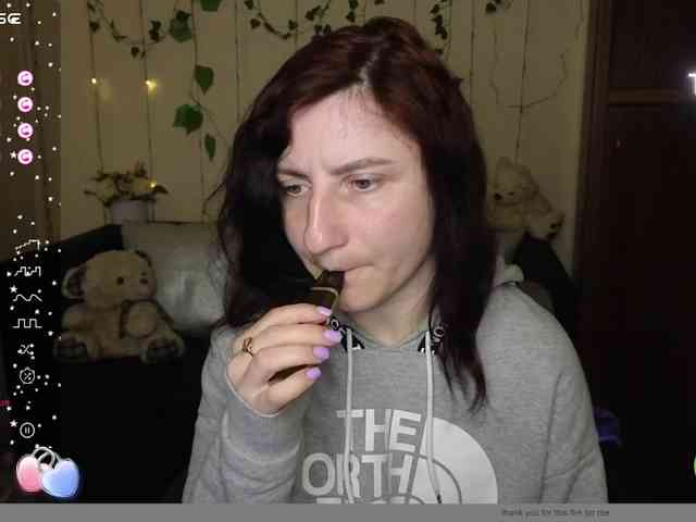 Musekittyjeni112 webcam