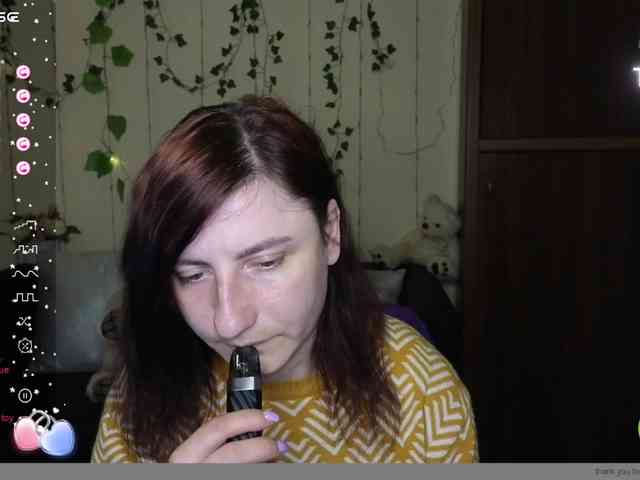 Musekittyjeni112 webcam
