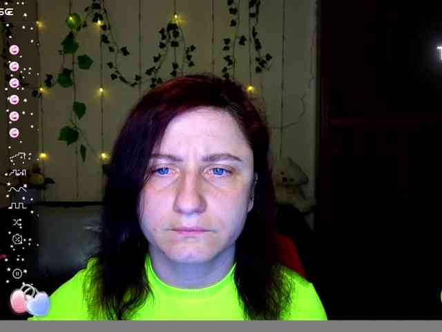 Musekittyjeni112 webcam