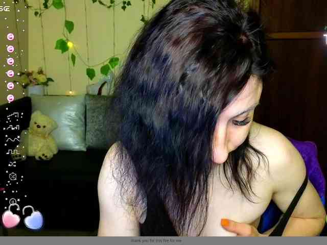 Musekittyjeni112 webcam
