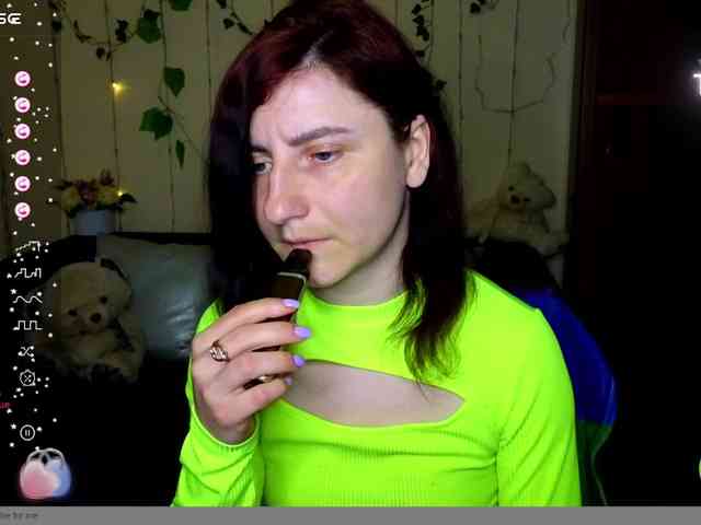 Musekittyjeni112 webcam