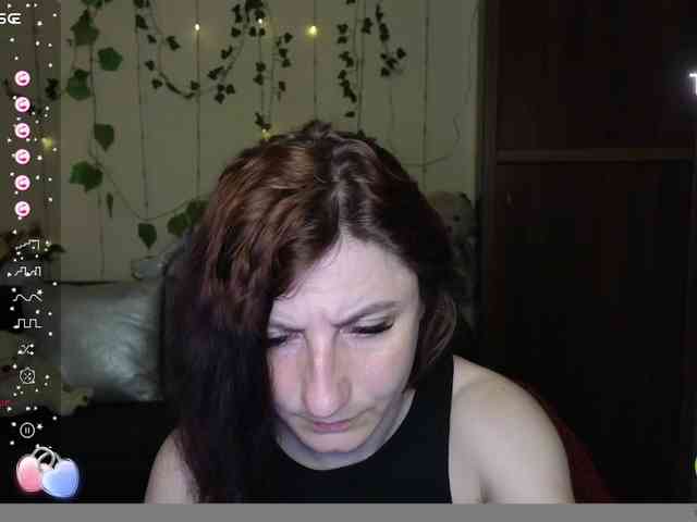 Musekittyjeni112 webcam